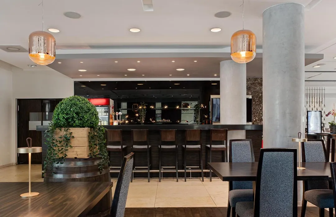 Park Inn By Radisson Meriton Conference & Spa Hotel Tallinn-1