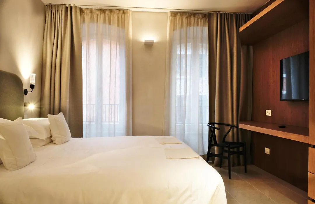 Regina Adelaide Hotel & Spa-1