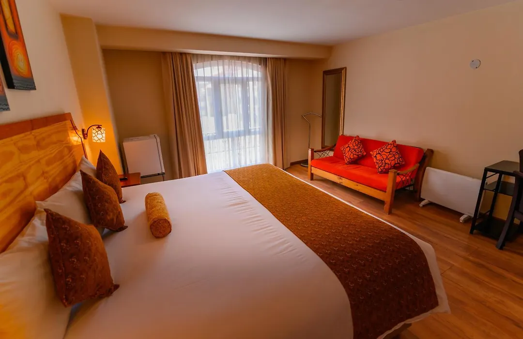 Sol Plaza Hotel-1