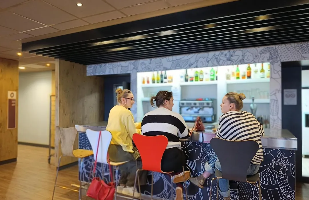 Ibis Aurillac-1