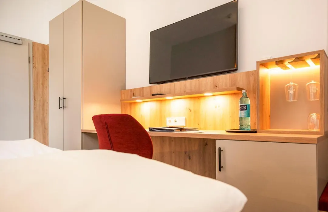 Weinhotel Offenstein Erben-1