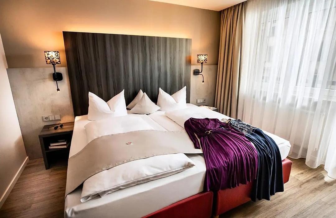 Hotel Isartor-1