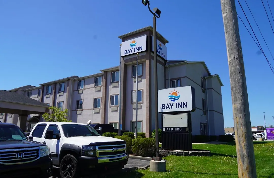 Bay Inn & Suites Troy-1