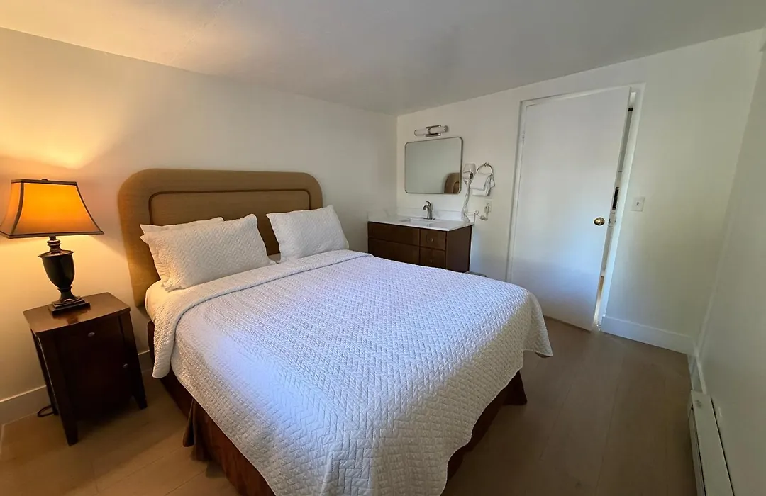 Carmel Resort Inn-1