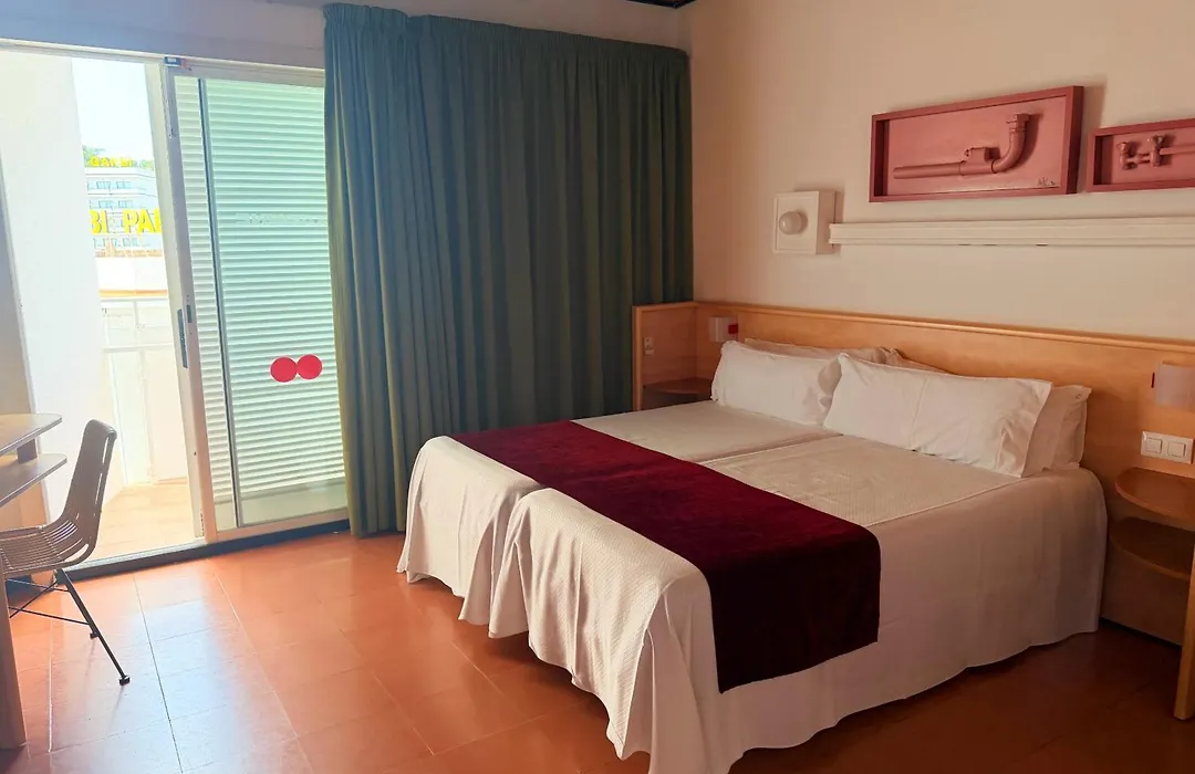 Hotel Xaine Park-1
