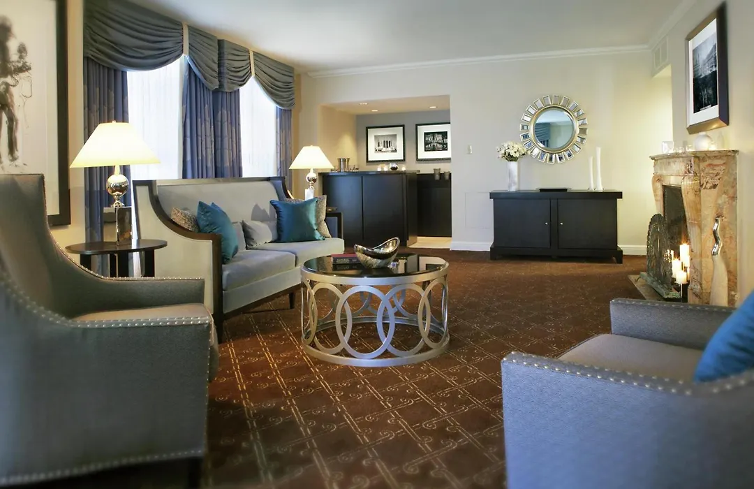 The Palmer House Hilton-1