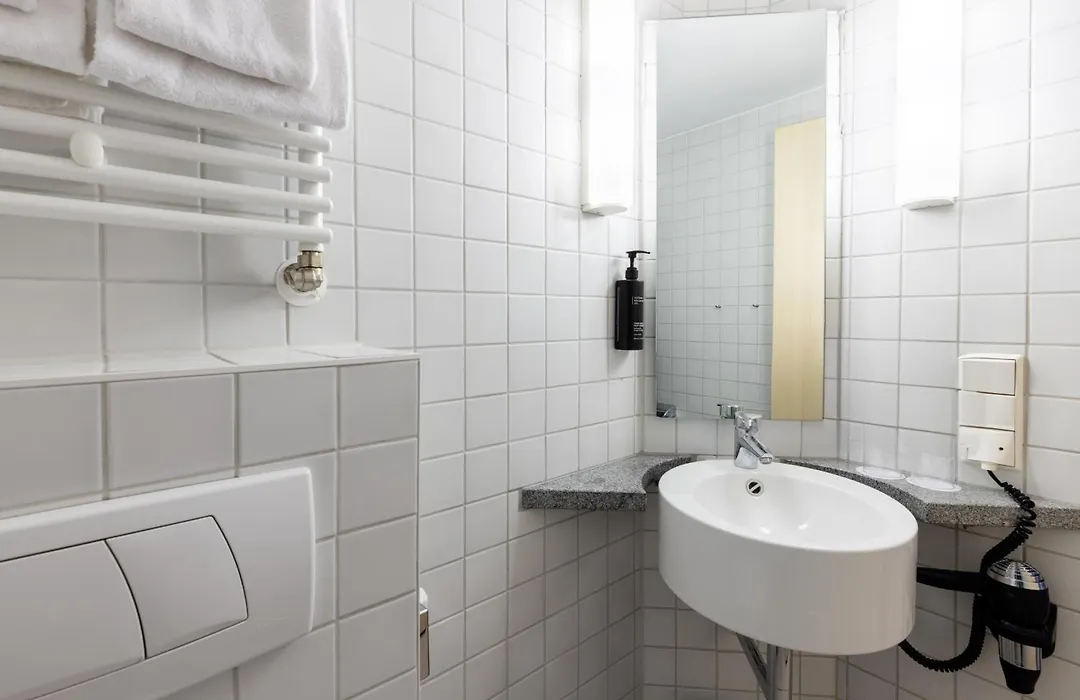 Garner Hotel Elmshorn By Ihg-1