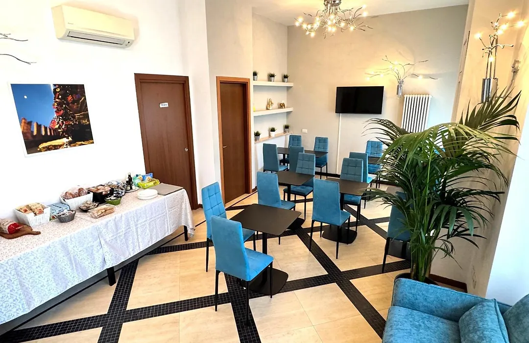Verona Class Aparthotel "Residenze Del Cuore"-1