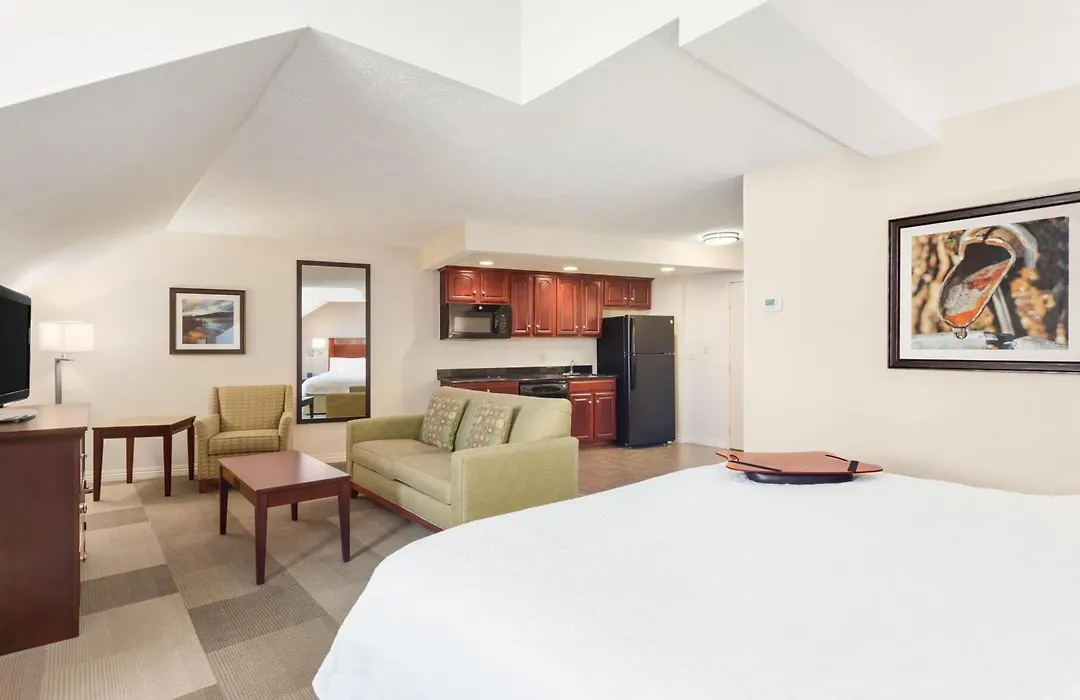 Hampton Inn Burlington - Colchester-1