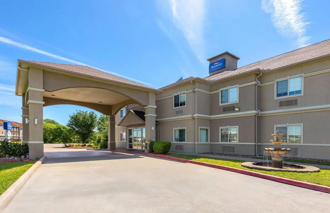 Baymont By Wyndham Texas City-1