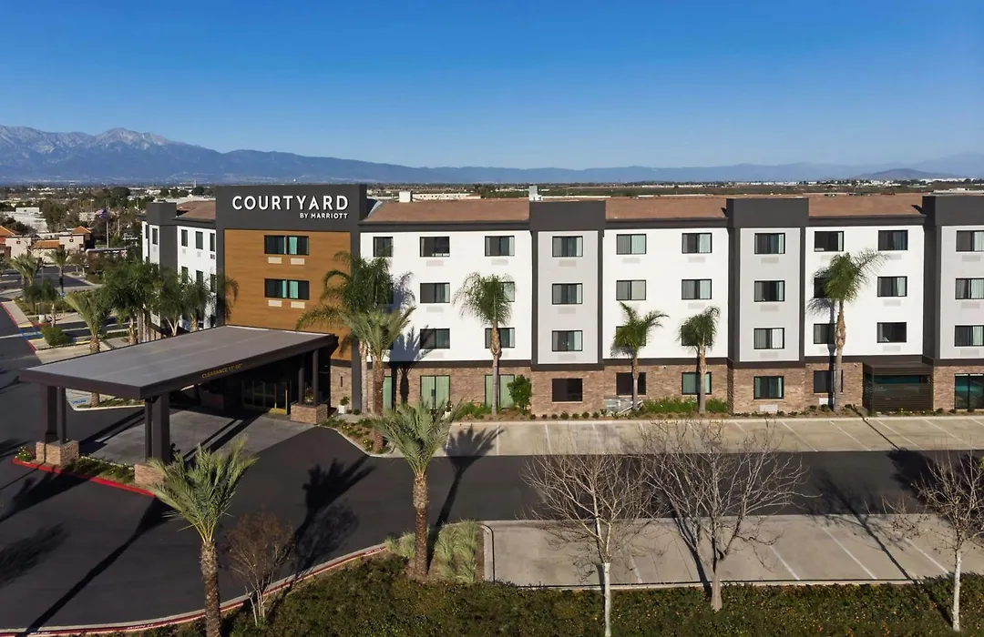 Courtyard By Marriott Chino Hills (Adults Only)-1