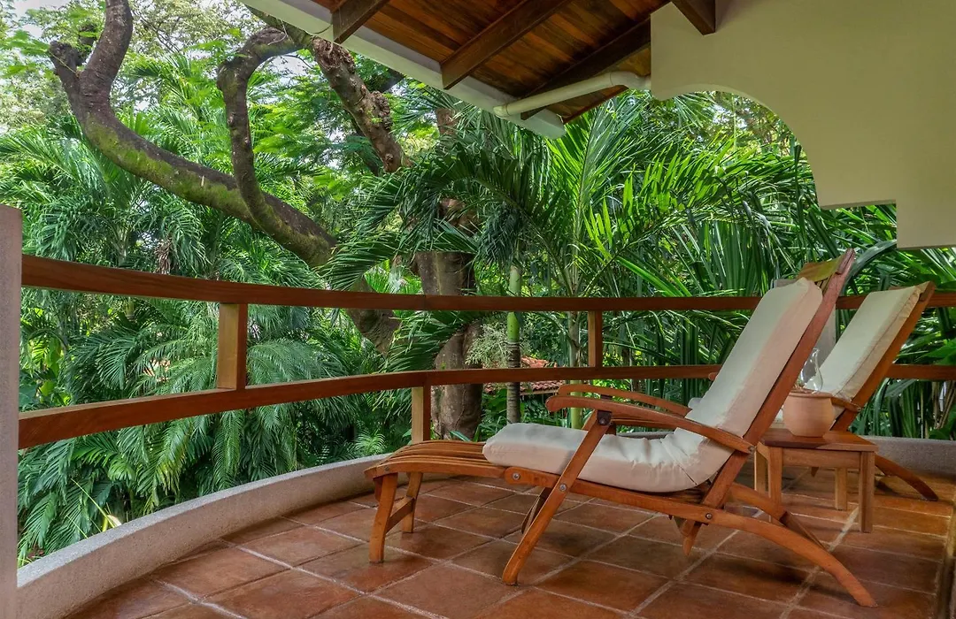 Capitan Suizo Beachfront Boutique Hotel-1