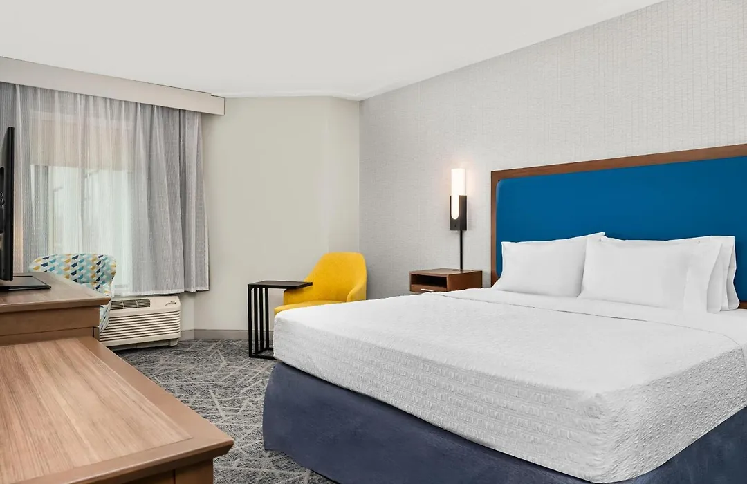 Hampton Inn Chicago North-Loyola Station, Il-1
