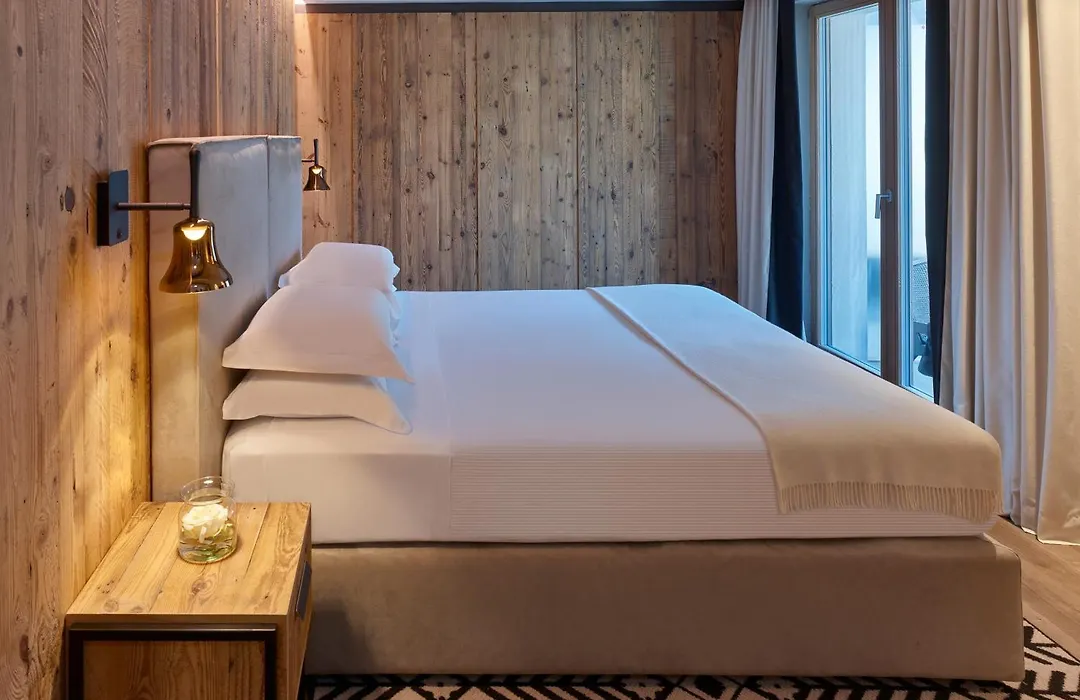 Le Massif Hotel & Lodge Courmayeur - The Leading Hotels Of The World-1