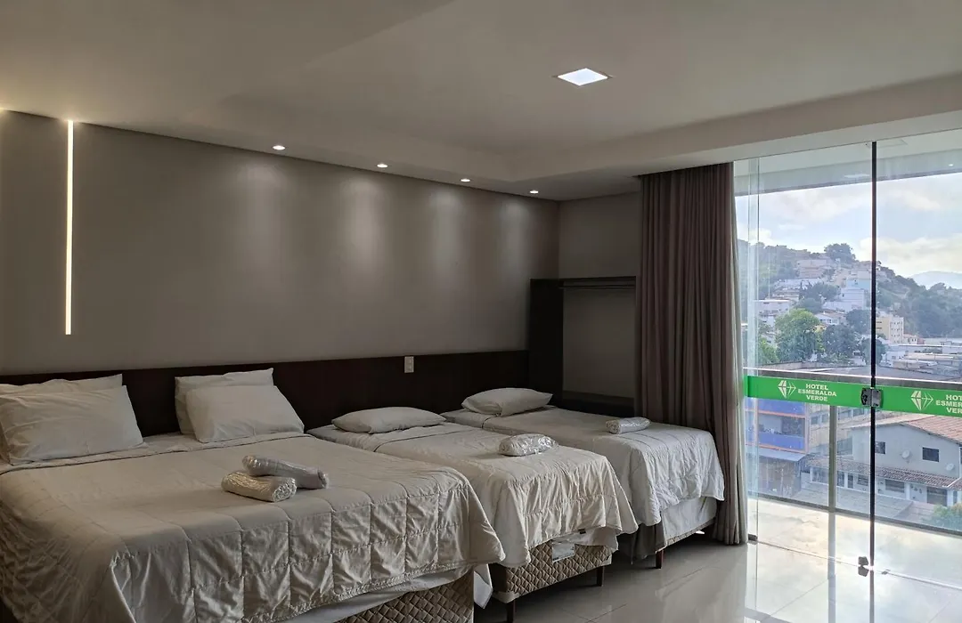 Hotel Esmeralda Verde-1
