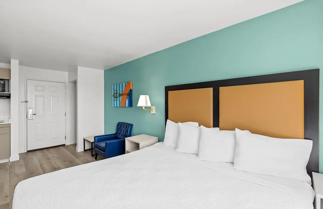 Mainstay Suites Las Vegas Flamingo-1