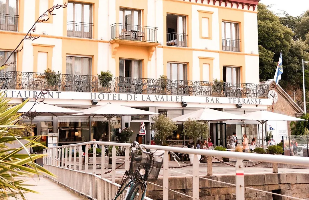 Hôtel De La Vallée-1
