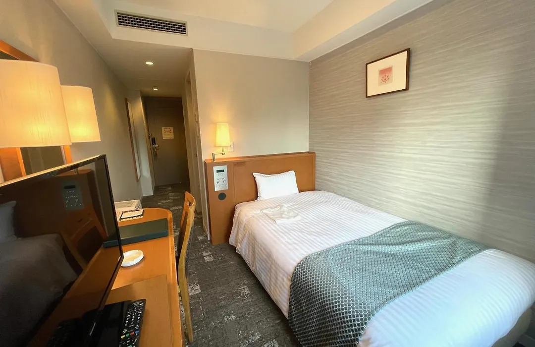 Toshi Center Hotel-1