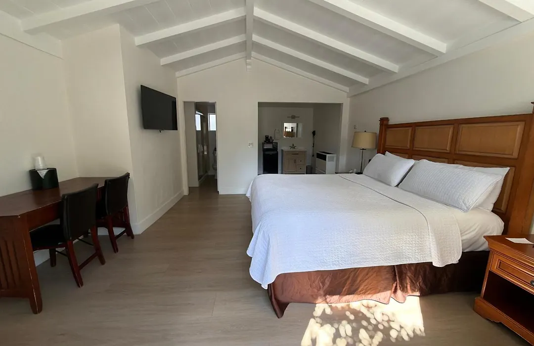 Carmel Resort Inn-1