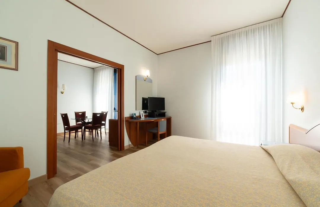 Hotel Persico's-1