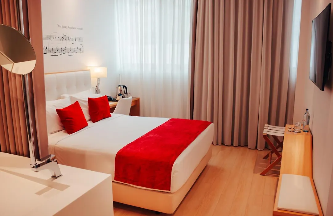 Hotel Da Musica-1