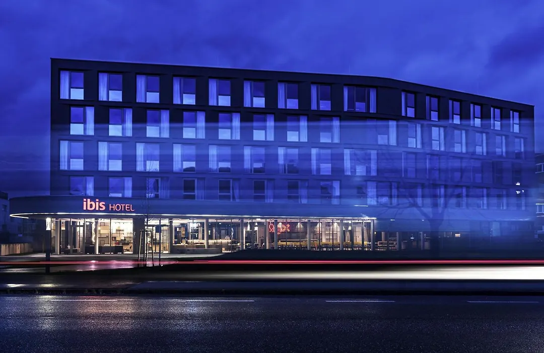 ibis Wels-1