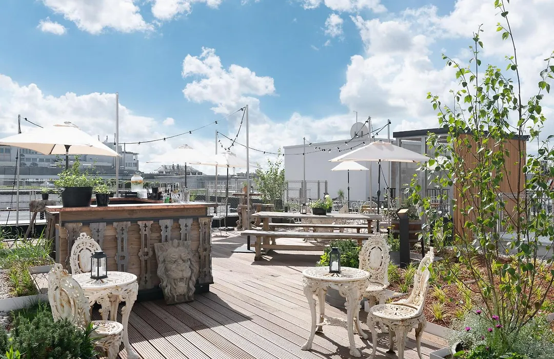 Ruby Rosi Hotel Munich By Ihg-1