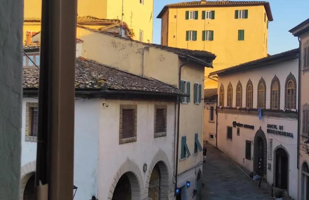 Dimora Sotto la Rocca-1