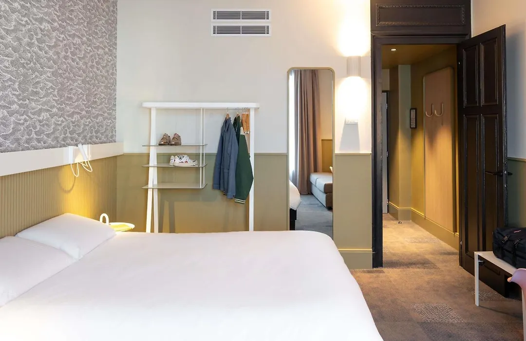 Ibis Lyon Centre Perrache-1