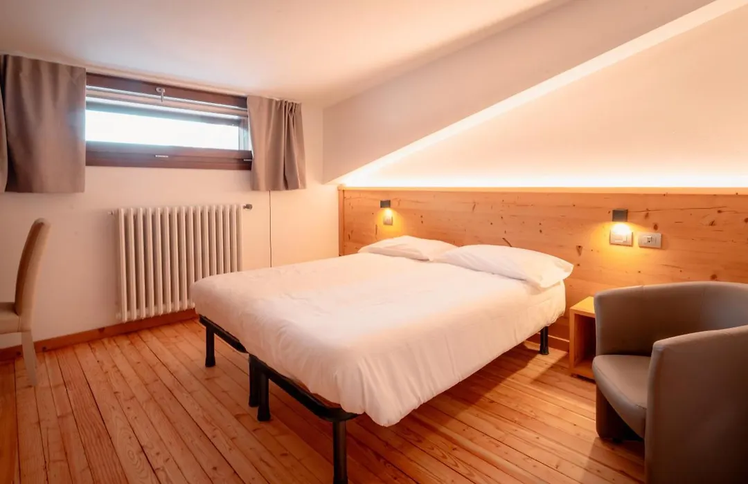 Hotel Albergo Dolomiti-1