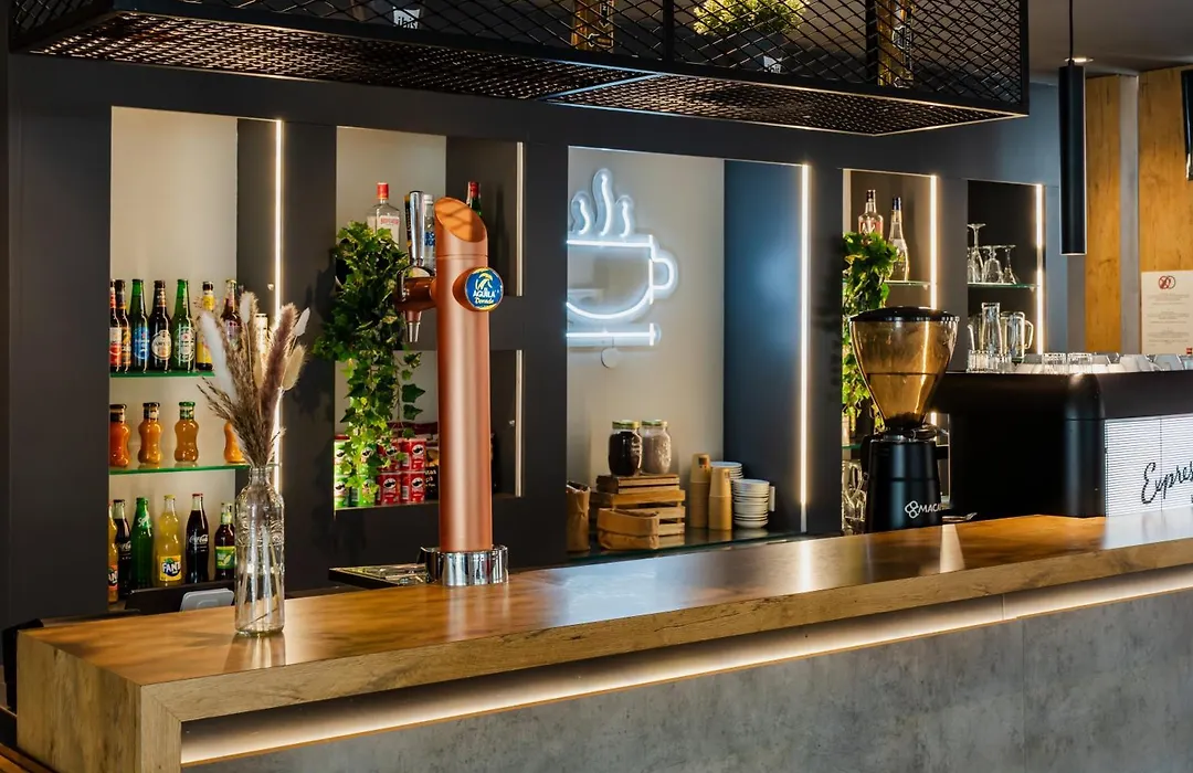 Ibis Barcelona Castelldefels-1