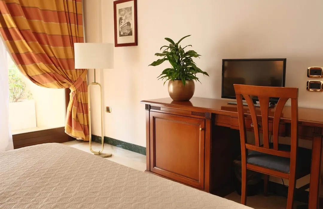 Minerva Resort Hotel-1