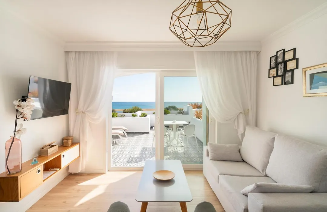 La Concha Boutique Apartments - Adults Only-1