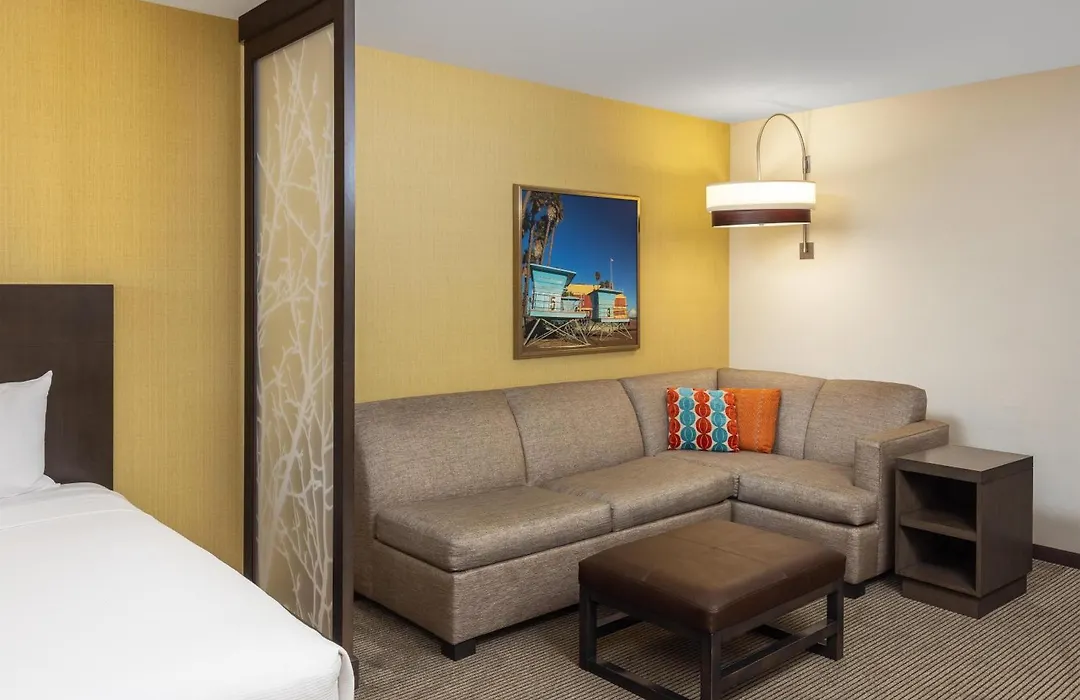 Hyatt Place Santa Cruz-1