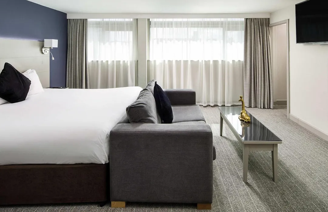 Mercure Manchester Piccadilly Hotel-1