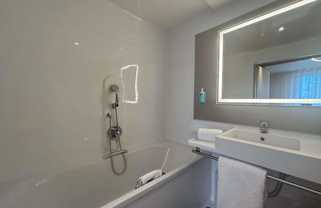 Novotel Suites Rouen Normandie-1