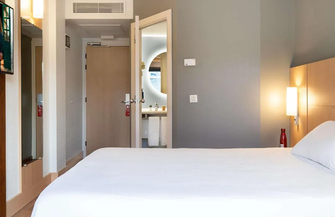 Ibis Madrid Alcobendas-1