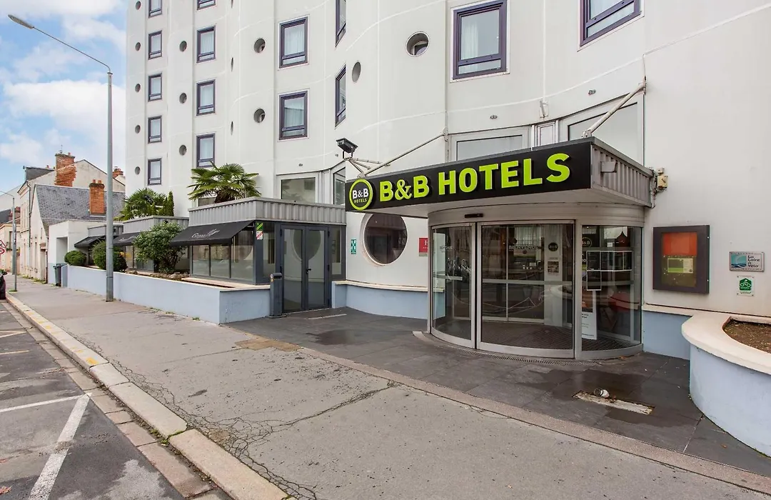 B&B Hotel Orleans Centre Foch-1