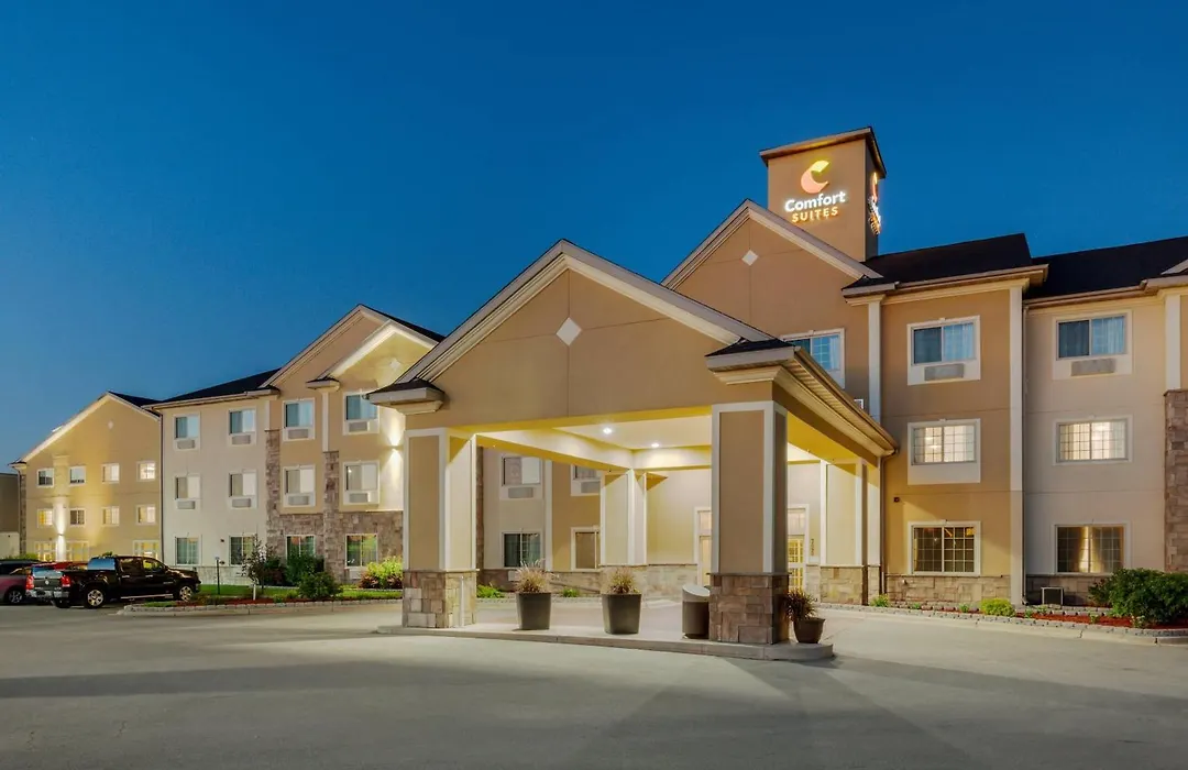 Comfort Suites Johnson Creek Conference Center-1