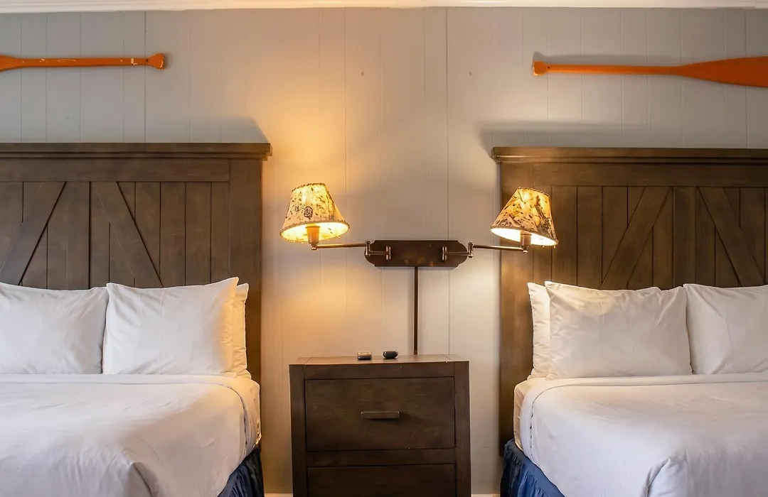 Gauthier'S Saranac Lake Inn-1