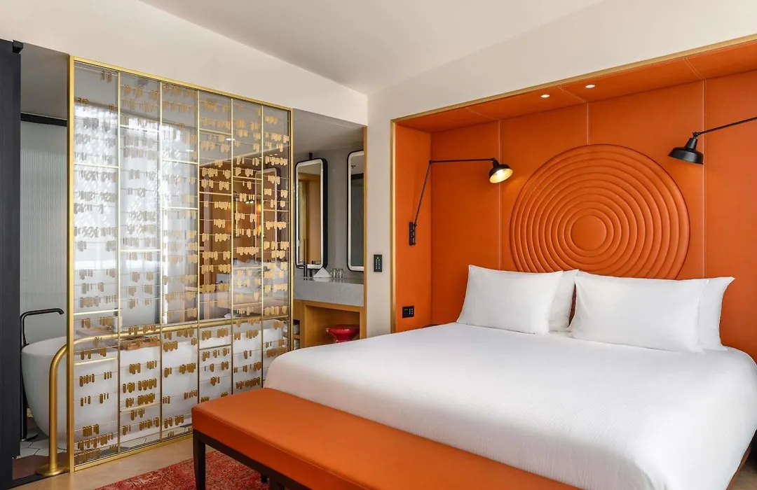 Pullman Budapest-1