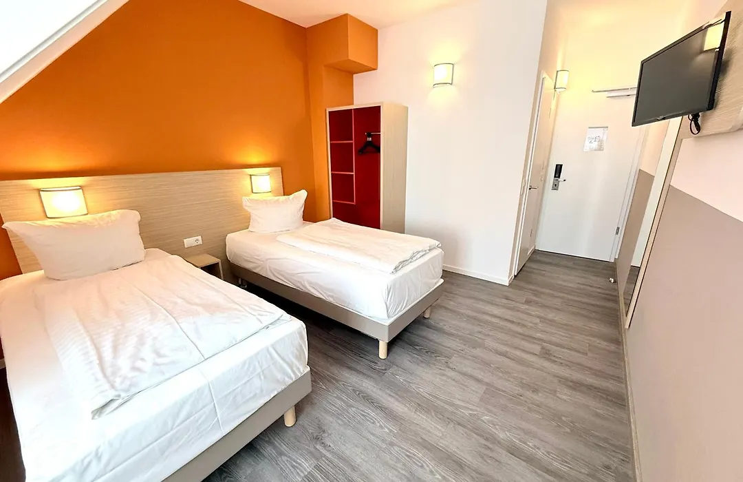 Premiere Classe Hotel am Kieler Schloss Kiel-1