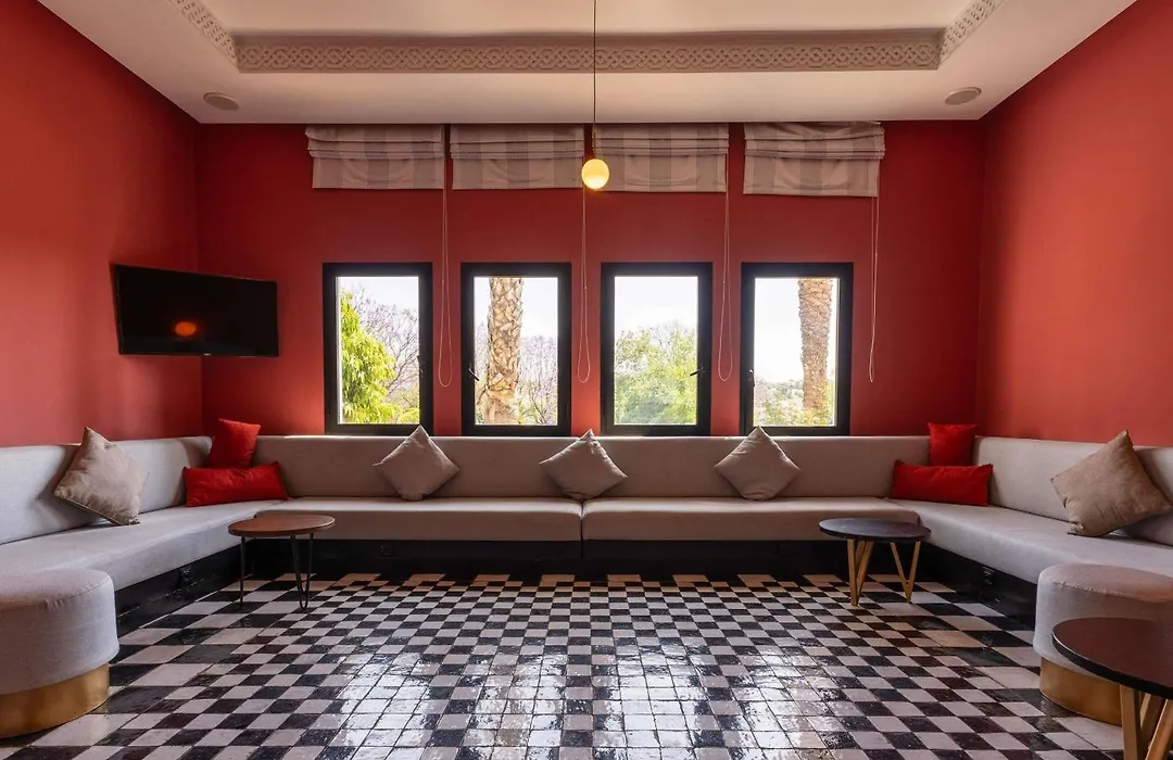 Ibis Meknès-1