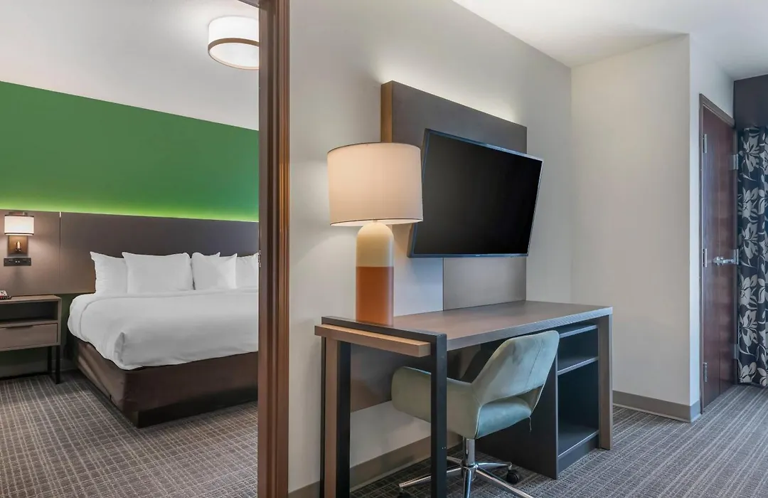 Comfort Suites Conference Center Rapid City-1