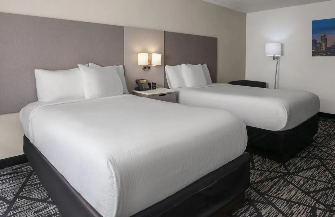 La Quinta Inn By Wyndham Omaha West-1