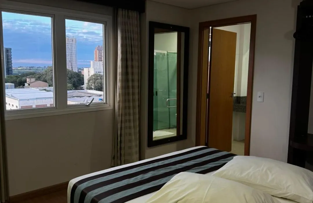 Hotel Maestro Premium Cascavel-1