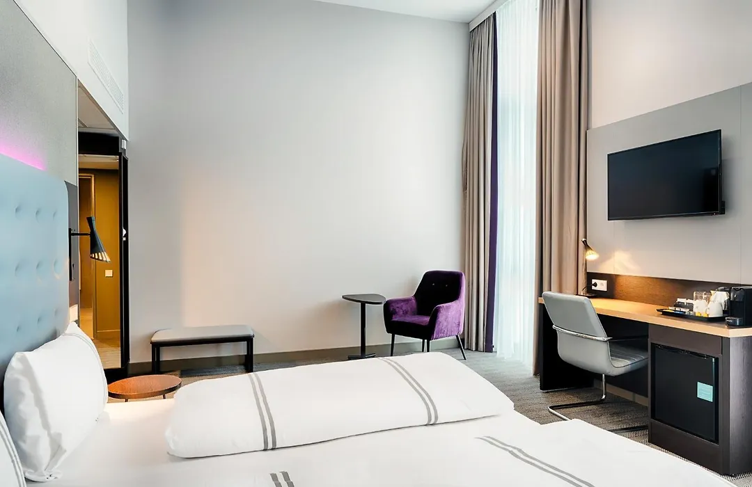 Premier Inn Wolfsburg City Centre-1