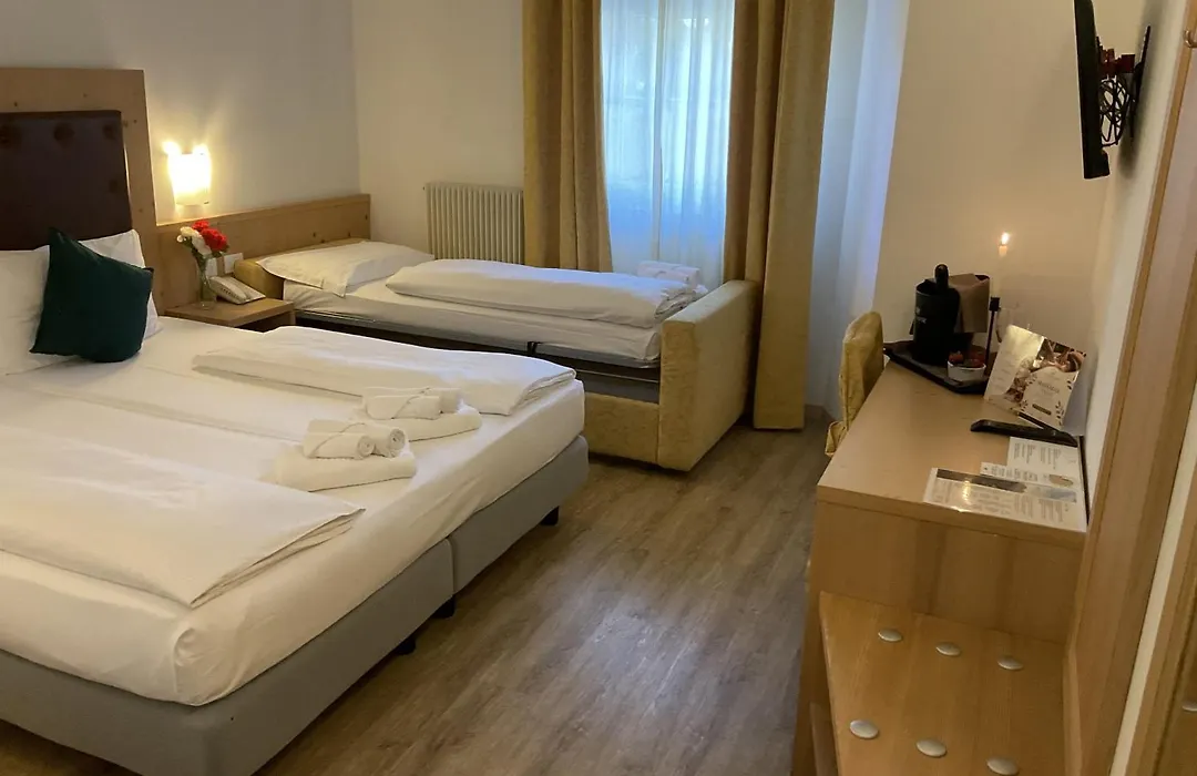Alpen Eghel Resort & Spa-1