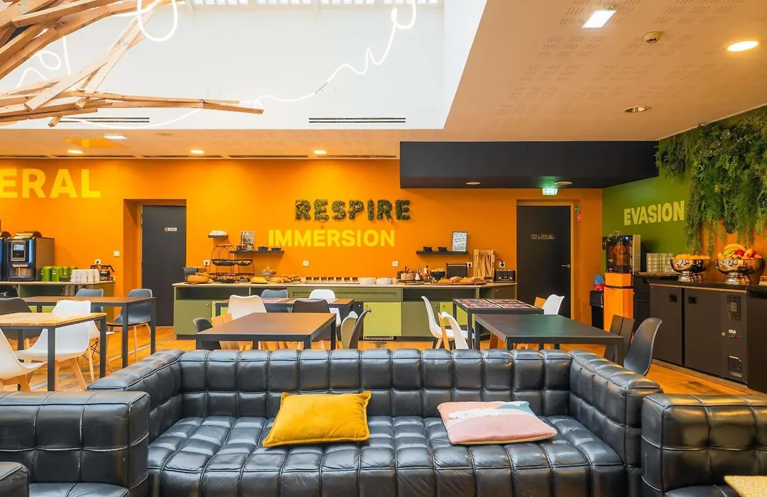 ibis Styles Calais Centre-1