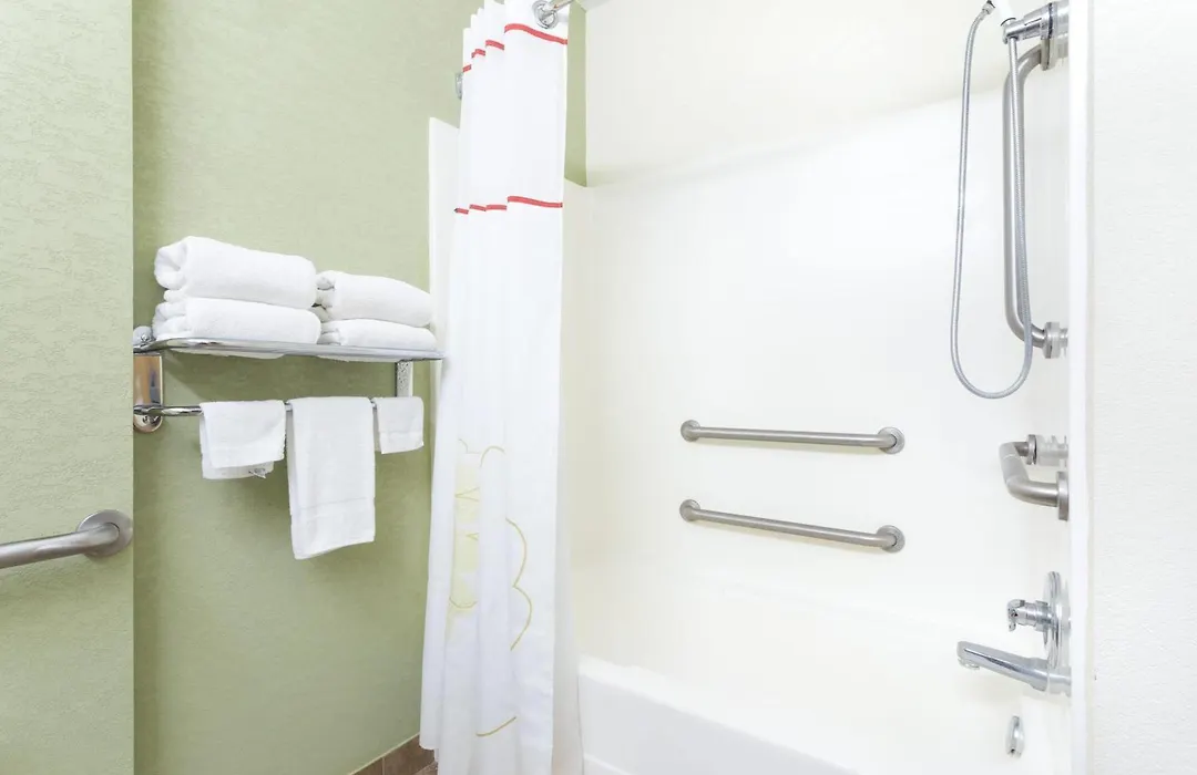 Hawthorn Extended Stay By Wyndham Kingsland-1